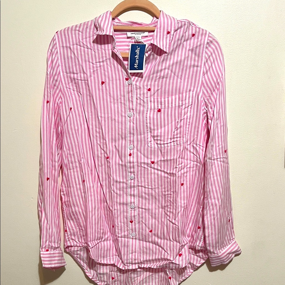 Abercrombie & Fitch Pink and White Striped Men's Shirt